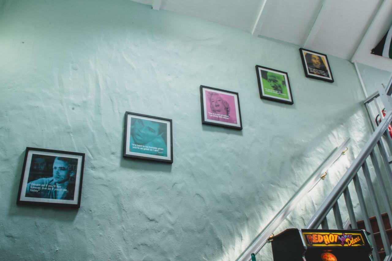 Cu Chulainns Accommodation เวสต์พอร์ต ภายนอก รูปภาพ
